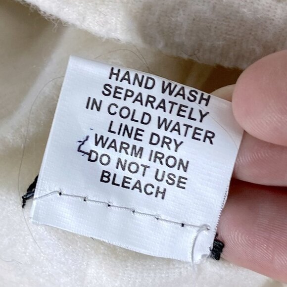 5/$25 Ark Wool Fleece Lined Sheep Toque Beanie With Ear Flaps - Picture 10 of 12